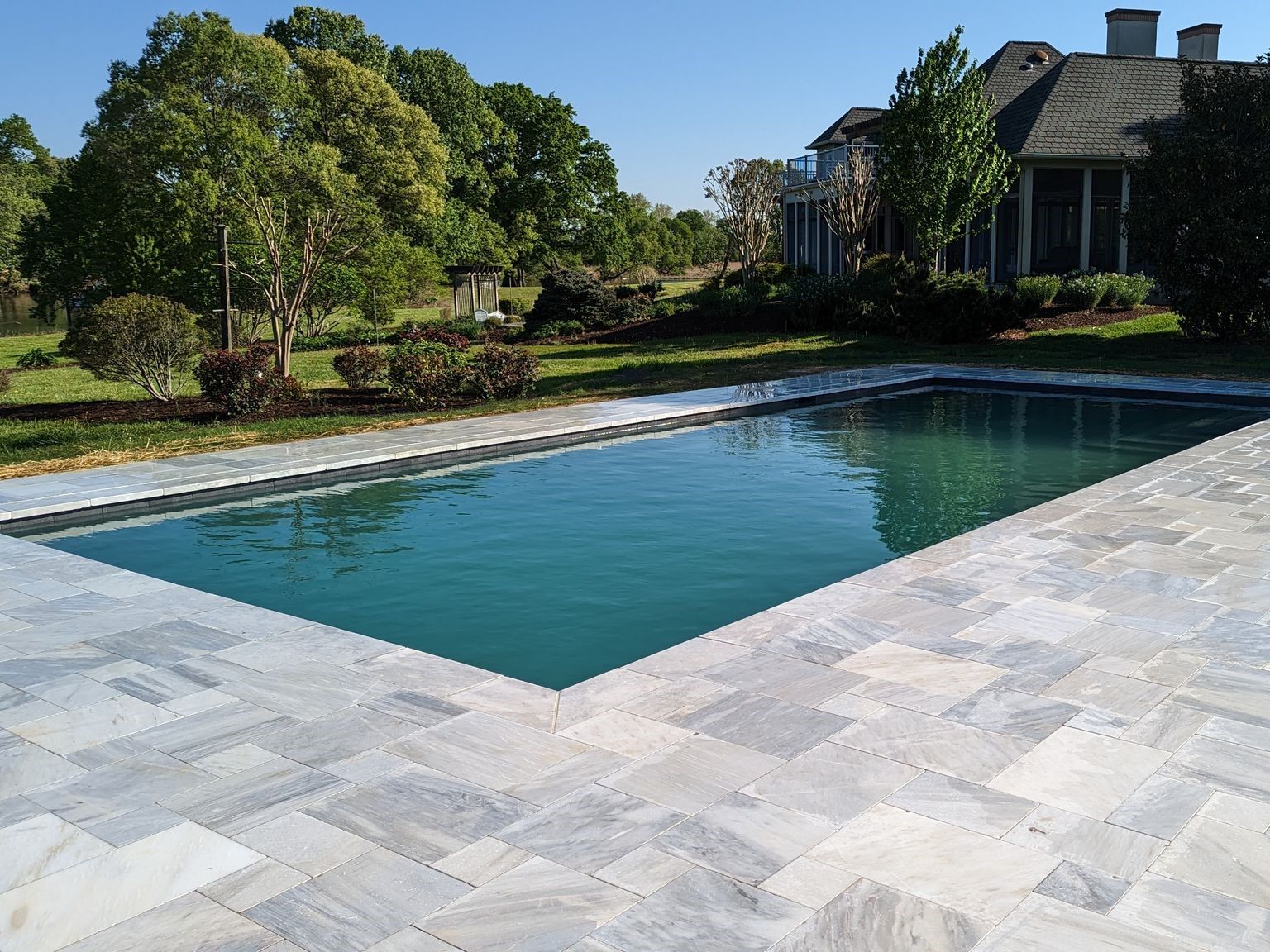 geometric-pool-11