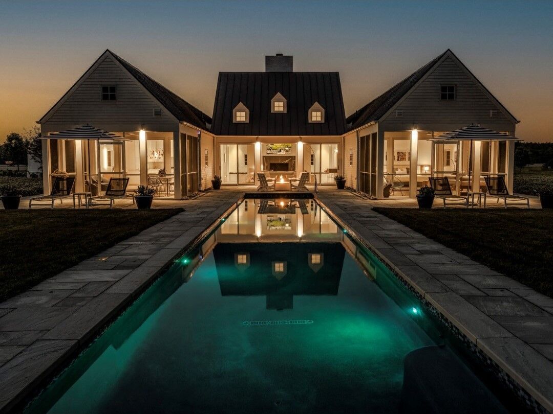 geometric-pool-7