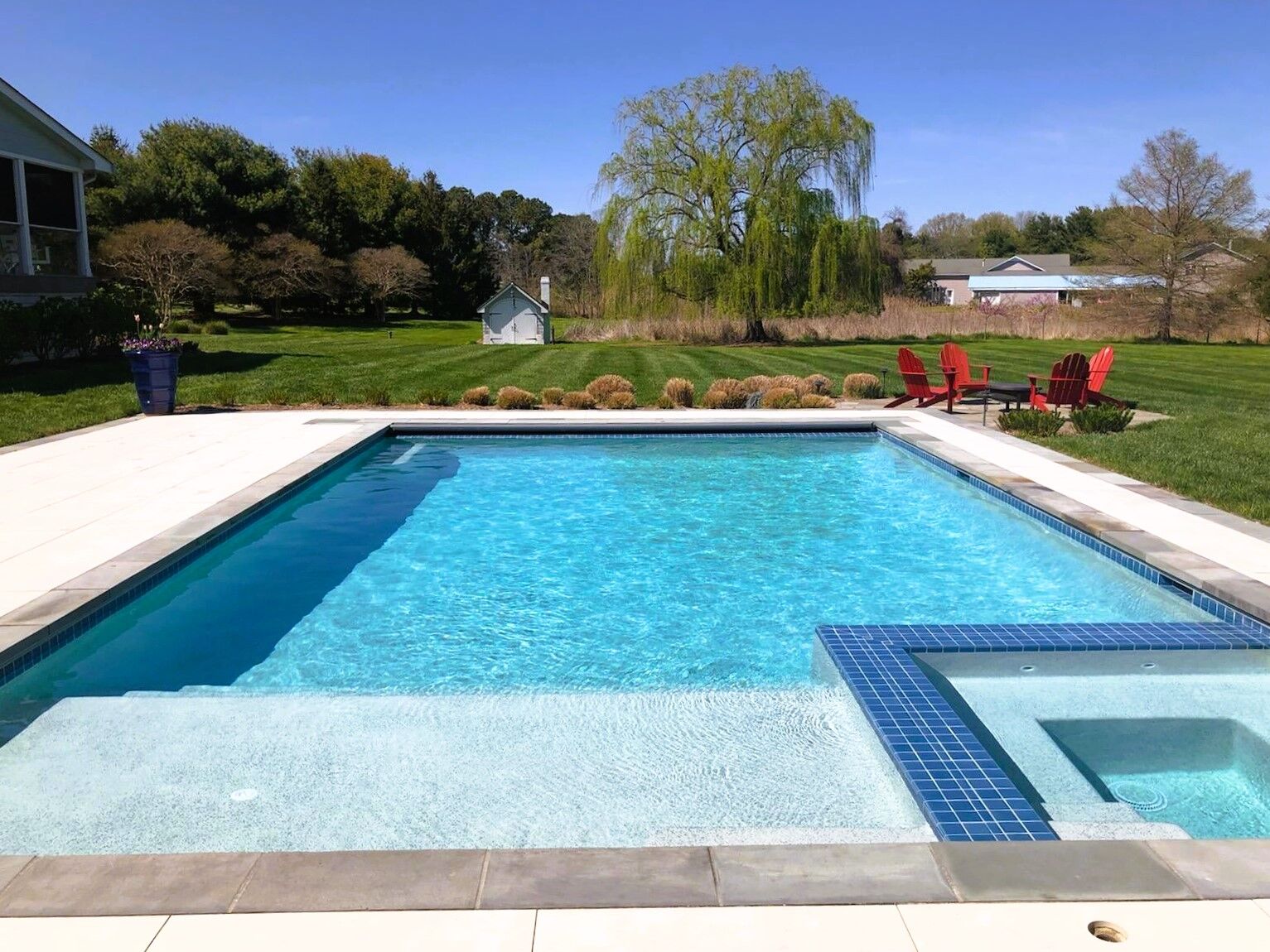 geometric-pool-with-spa-2