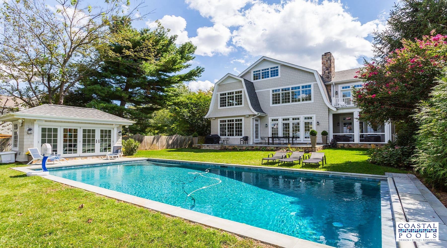 geometric pool with pool cover